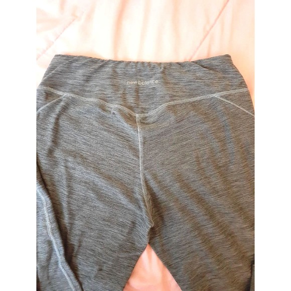 New Balance NB Dry Gray Work Out Leggings size Medium - Picture 5 of 7